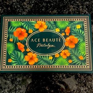 Ace Beaute nostalgia palette